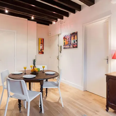 Appartamento Le Marais & Arts Et Metiers - 1Br - Cityapartmentstay Parigi